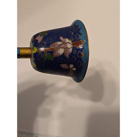 Vintage Blue Floral Enamel Brass Cloisonné Bell 3.5” Chinese Metal - Picture 4 of 12